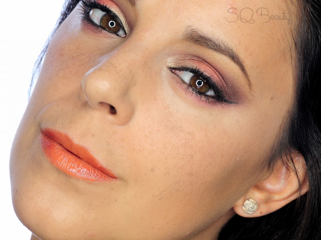 Maquillaje intenso Coral Love