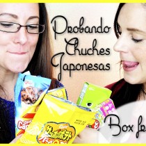 Probando chuches de Box from Japan con mi hermana