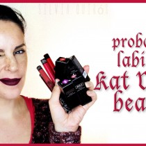 Probando los labiales en barra y líquidos de Kat Von D Beauty