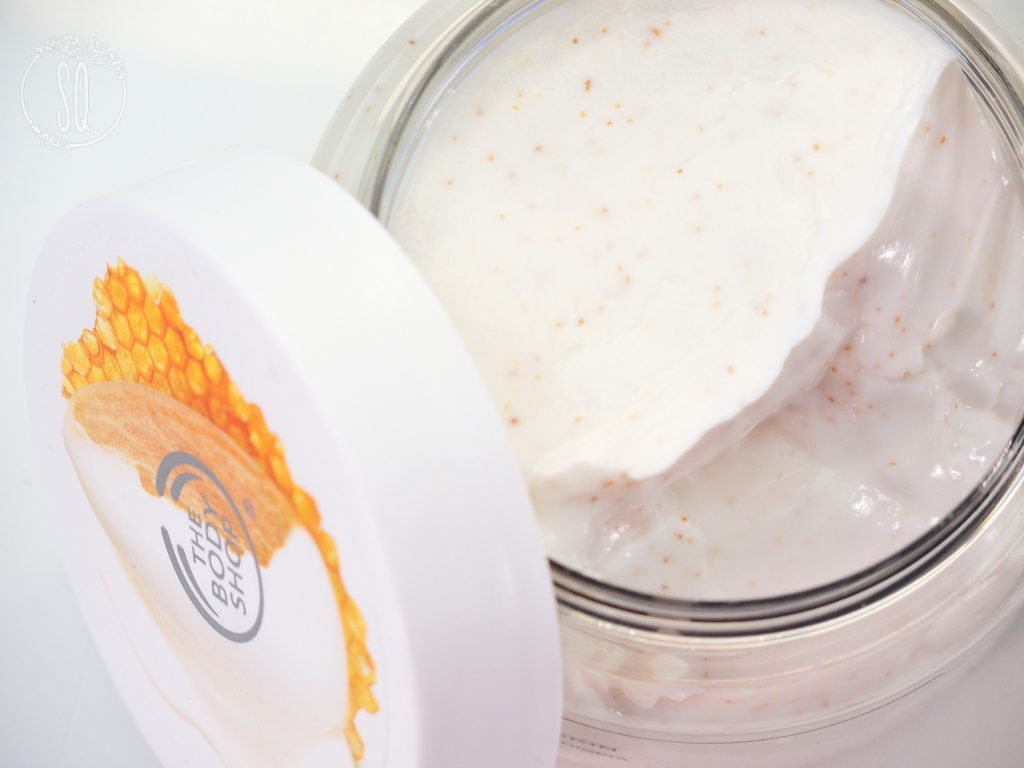 Nueva línea de cuidado corporal de leche de almendras y miel de The Body Shop