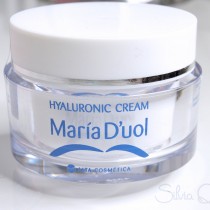 Hyaluronic cream de Maria D'uol para una alta hidratación